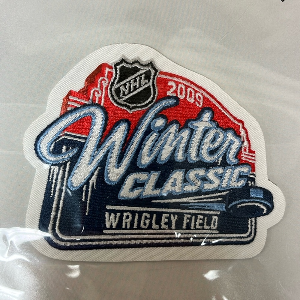 NHL 2009 Winter Classic Patch-Wrigley Field